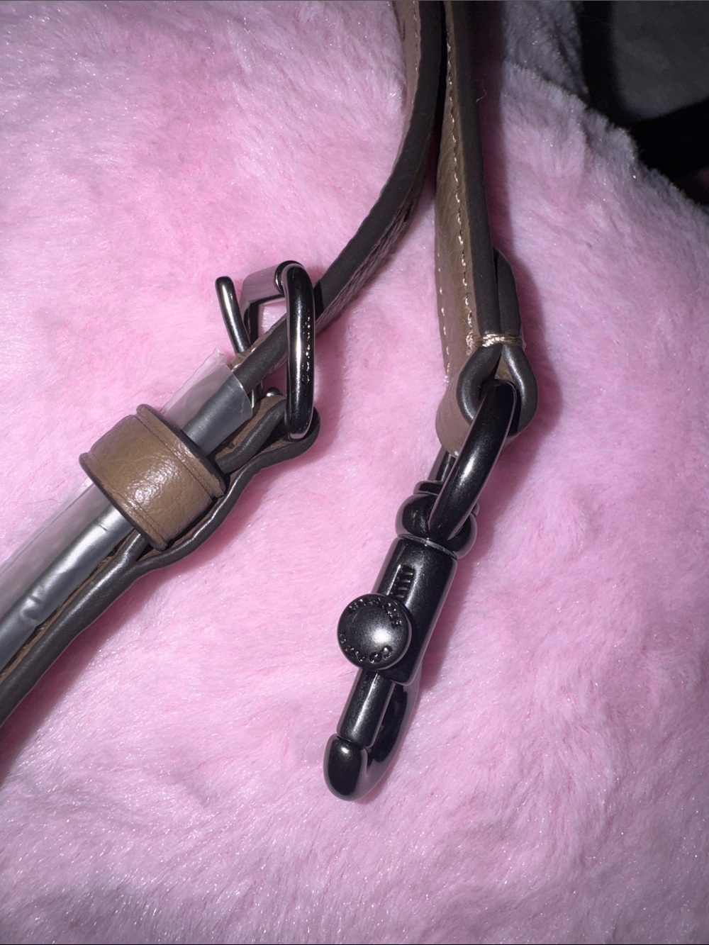 Coach Brown Leather Convertible Crossbody Strap with Gunmetal Hardware - Picture 3 of 8